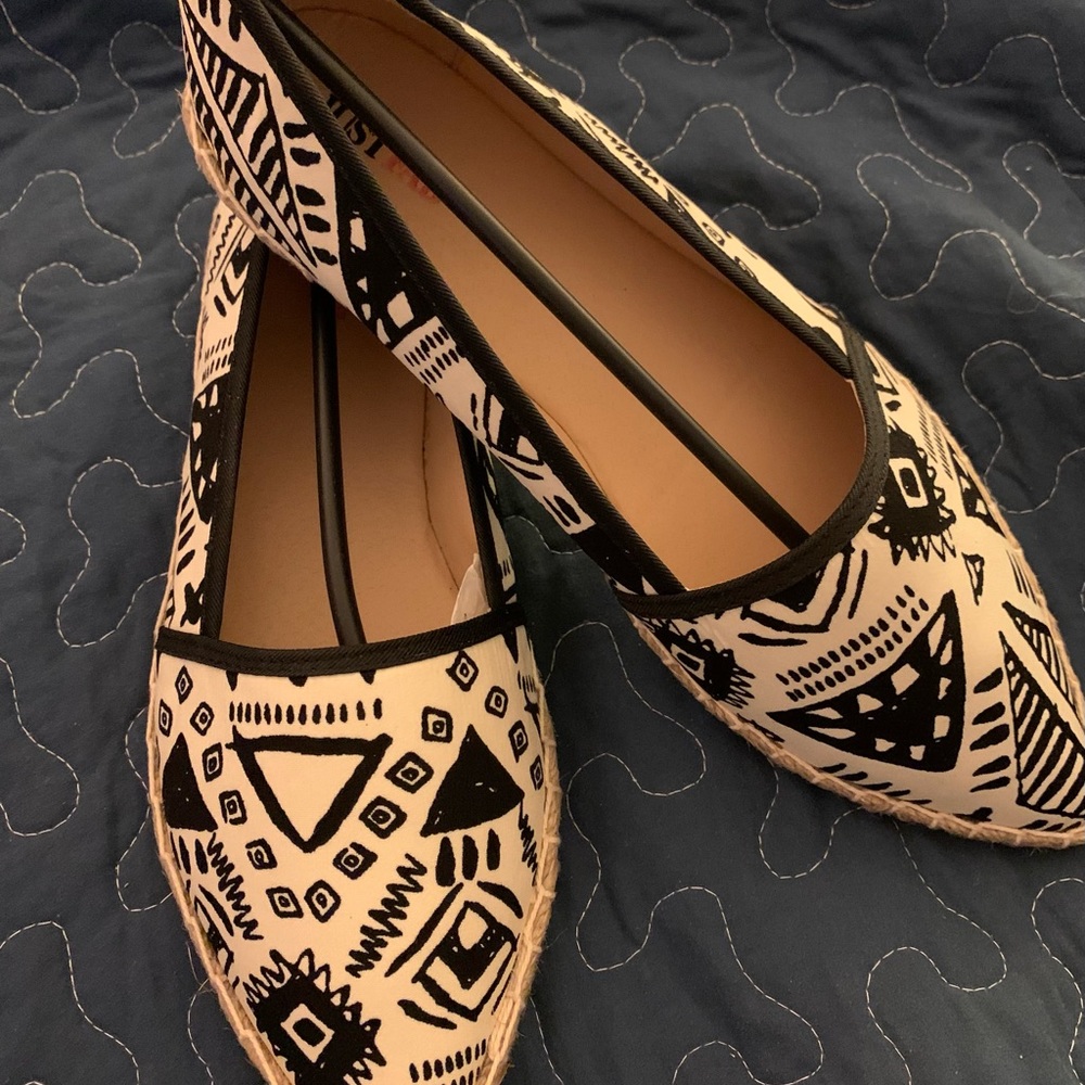Just fab size 9 flats.